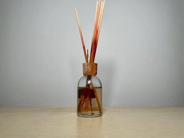 Scented essence diffuser jar with sticks