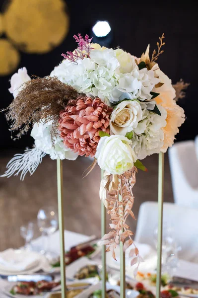 Stylishly Decorated Served Banquet Wedding Table Multi Colored Bouquet Fresh —  Fotos de Stock