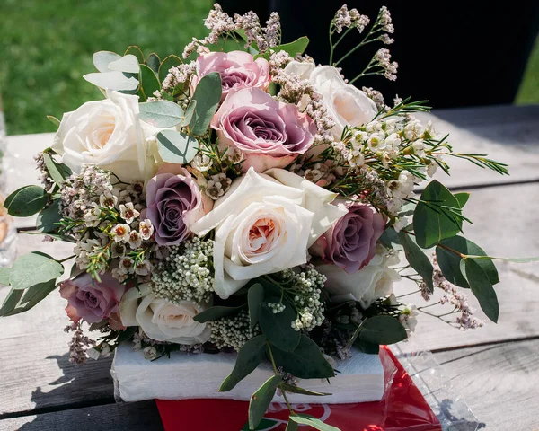 Elegante Ramo Boda Flores Blancas Rosas Imagen Creativa Para Diseño —  Fotos de Stock
