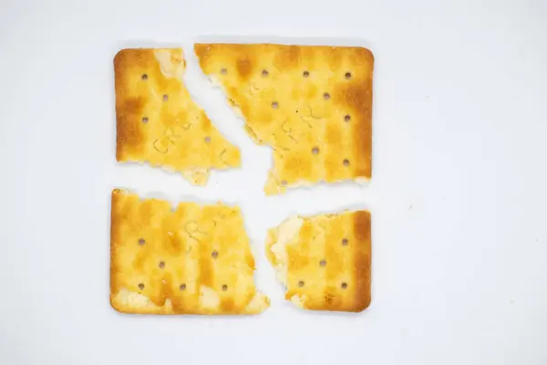 Beyaz arka plan üzerinde izole bisküvi