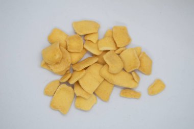 Muruku atıştırmalığı, lezzetli balık aromalı atıştırmalık.