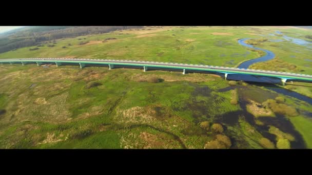 Vista Aérea Panorâmica Ponte Sobre Rio Narew Verão Dia Ensolarado — Vídeo de Stock