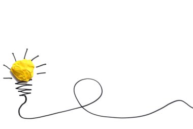 Yaratıcı fikir, İlham, Yeni fikir ve Yenilik kavramı beyaz arka plan üzerinde Buruşturulmuş Kağıt ampul ile.