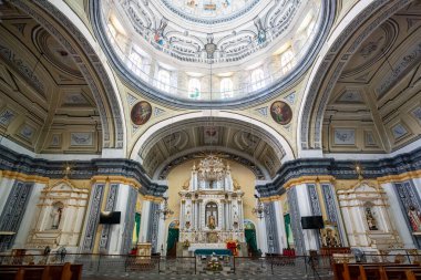 Apalit, Pampanga, Filipinler 'deki Havari Kilise.