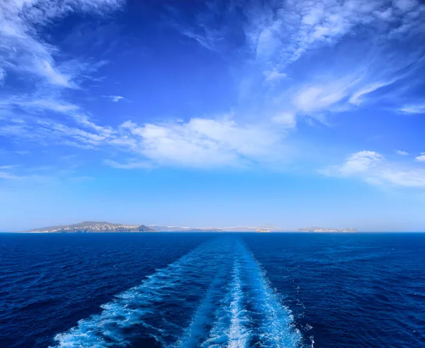 Skyline Santorini Szigetével Egy Sétahajóról Nézve — Stock Fotó