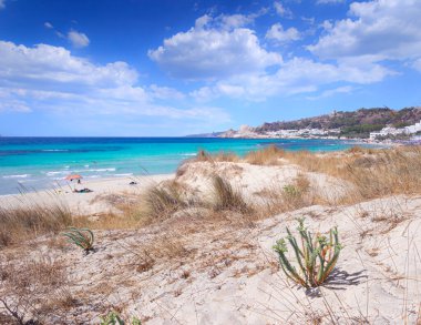 Salento, Apulia 'daki Rivabella Plajı (İtalya).