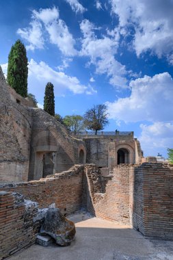 Domus Tiberiana 'nın kalıntıları Roma, İtalya' daki Palatine Hill 'de..
