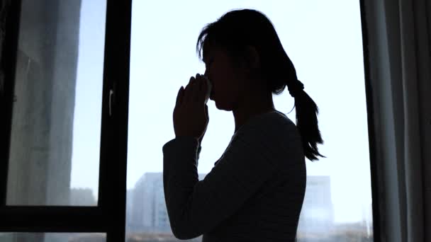 Sick Woman Silhouette Cough Sore Throat Fever — Vídeo de Stock