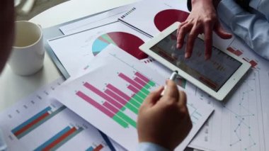  Data analysis and statistics of financial statements of listed companies