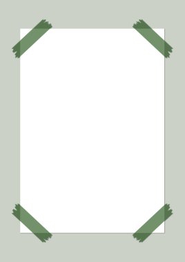 Yeşil bantlı bir kağıt yaprağı..