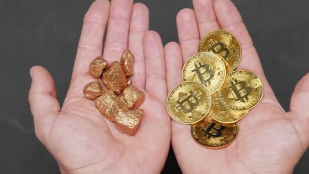 Rich Man Offers Hand Full Gold Hand Full Bitcoin Coins — Stock Video