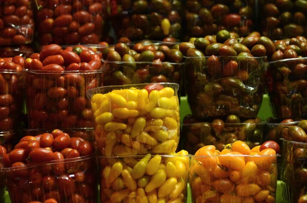Mostra Com Tomate Cereja Mercado Tel Aviv Tomates Pequenos Amarelos — Fotografia de Stock