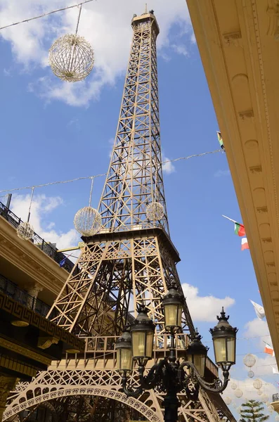 Netivot Israel November 2022 Modell Eiffeltornet Köpcentret Paris Shoppingoas Negevöknen — Stockfoto