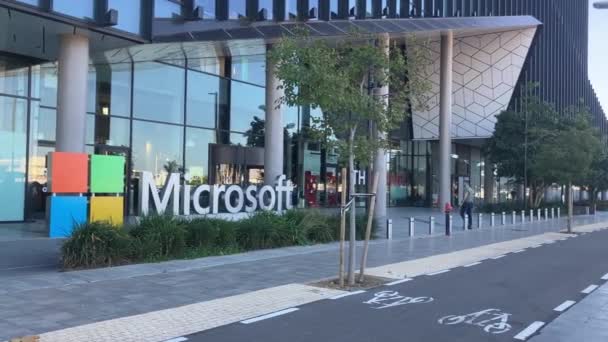 Izrael Herzliya 2022 November Microsoft Épület Modern Üvegből Fémből Készült — Stock videók