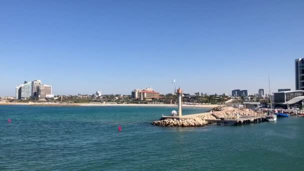 Israël Herzliya November 2022 Jachthaven Pier Waar Zeilboten Liggen Afgemeerd — Stockvideo