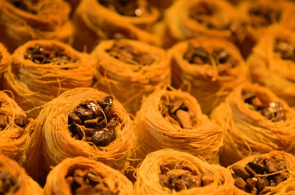 Baklava Aux Amandes Noix Pistaches Cacahuètes Bonbons Orientaux Traditionnels Base — Photo