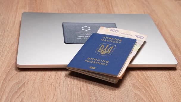 Pasaporte Ciudadano Israel Pasaporte Ciudadano Ucrania Repatriación Aliyah Billetes Papel — Vídeo de stock