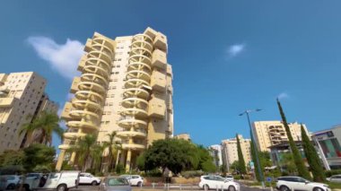 Holon bir tasarım şehri, orijinal modern yerleşim binaları, güzel şehirler. Holon Israel 4 Mayıs 2024