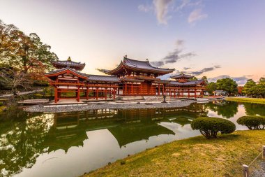 Kyoto 'daki Byodo-in Tapınağı, Uji, Japonya, Byodo-In ya da Byodoin Temple Unesco Dünya Mirası Alanı, Kyoto, Japonya, Phoenix Byodoin, Uji, Kyoto, Japonya.