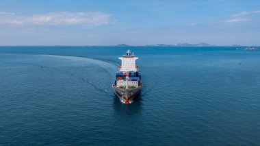 Konteynır kargo gemisi deniz nakliyesi, Küresel iş sektörü ihracat lojistik taşımacılık uluslararası konteyner kargo gemisi, konteyner kargo gemisi ticari kargo taşımacılığı.
