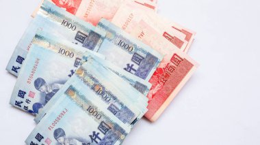Tayvan doları NTD para banknotları para birimi, Tayvan para banknotları beyaz arka plan, Tayvan dolar nakit para para para para, kopyalama alan.