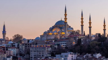 Günbatımında Süleyman Camii Osmanlı Camii, İstanbul Tarihi Camii Türkiye 'nin en popüler turizm beldesi, İstanbul, Türkiye' nin Altın Boynuzu, Türkiye,