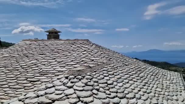 Blick Auf Die Küstenstadt Volos Vom Traditionellen Griechischen Dorf Makrinitsa — Stockvideo