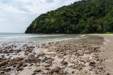 Khao Laem Ya 'da rıhtım - Mu Ko Samet Ulusal Parkı, Rayong Eyaleti, Doğu Tayland.