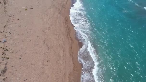Video Drone Aereo Iconica Spiaggia Turchese Zaffiro Ayiou Nikolaou Grecia — Video Stock