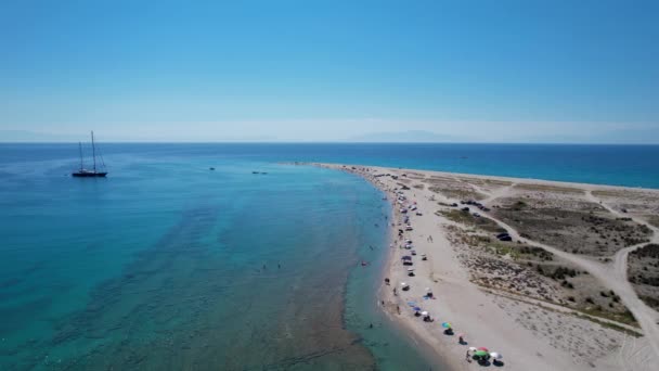 Vídeo Drones Aéreos Icónica Bahía Zafiro Turquesa Playa Del Cabo — Vídeo de stock