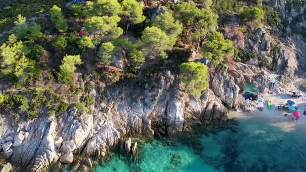Aerial Drone Video Kultowego Turkusu Szafirowej Plaży Paradise Sithonia Grecja — Wideo stockowe