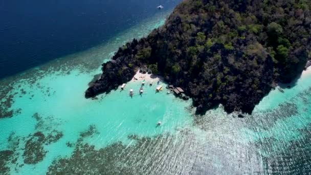Aerial Drone Video Hermosa Arena Blanca Banul Beach Coron Palawan — Vídeos de Stock