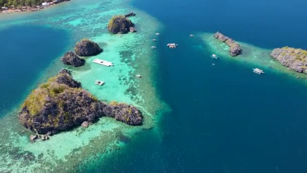 Vídeo Drone Aéreo Siete Pecados Siete Com Barcos Cercados Por — Vídeo de Stock