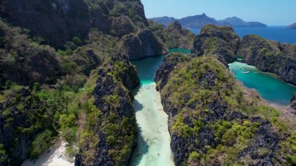 Filipinler Nido Daki Güzel Büyük Göl Hava Aracı Görüntüsü — Stok video