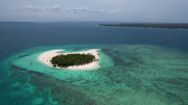 Drone Aéreo Vídeo Ilha Patawan Com Areia Branca Bonita Água — Vídeo de Stock