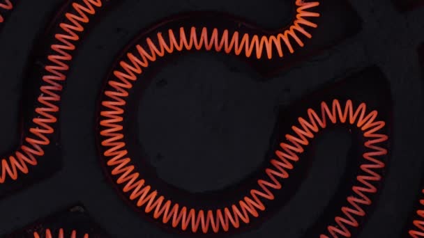 Filmmaterial Von Oben Großaufnahme Färbt Sich Die Spirale Schnell Rot — Stockvideo