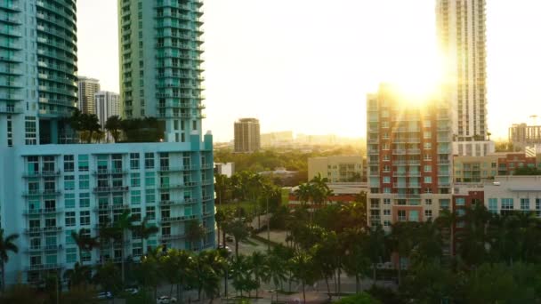 Immobiliengeschäft Drohne Teurer Luxus Wohnbau Der Küste Von Miami Bay — Stockvideo