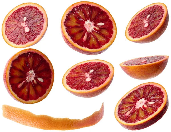Vari Pezzi Arancione Rosso Scorza Uno Sfondo Bianco Isolato — Foto Stock