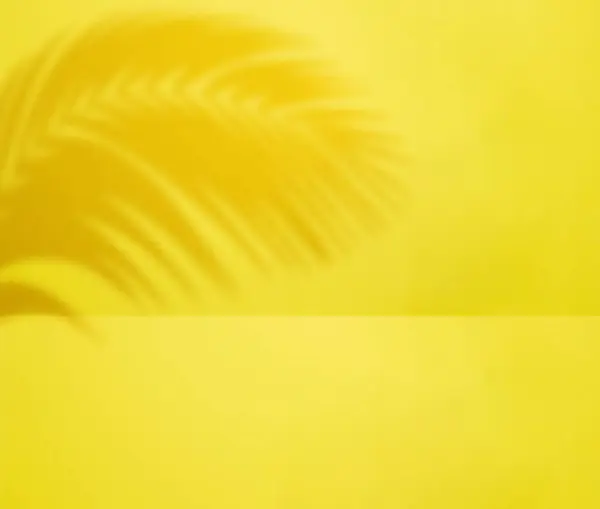 Soyut Sarı Arkaplan Vitrin Ürünleri Kozmetik Ürünler Için Sahne — Stok fotoğraf