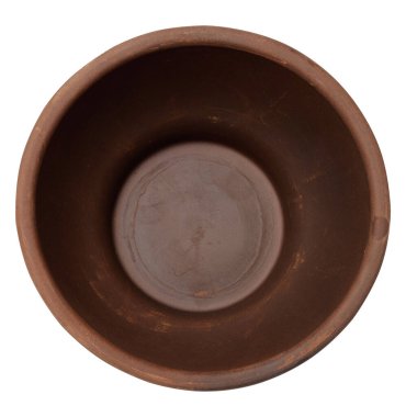 Beyaz arkaplanda izole edilmiş boş kahverengi seramik plaka, üst görünüm