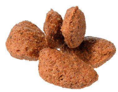 Kahverengi yenilebilir doldurulmuş hayvan yastıkları, izole edilmiş arka planda tedavi, yakın çekim