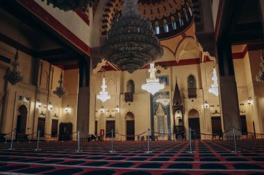 Muhammed el-Emin Camii 'nin içinde Beyrut şehir merkezinde bulunan bir Sünni Müslüman camii var..