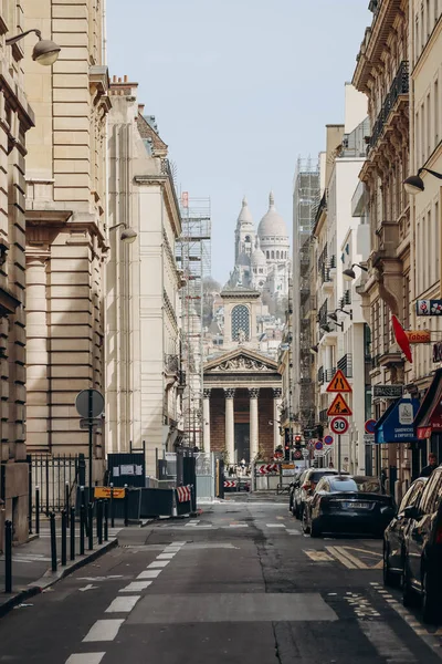 Parigi Francia Aprile 2023 Strada Laffitte Nel Arrondissement Parigi Chiesa — Foto Stock