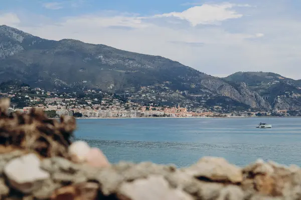 Roquebrune Cap Martin 'den Menton Görünümü