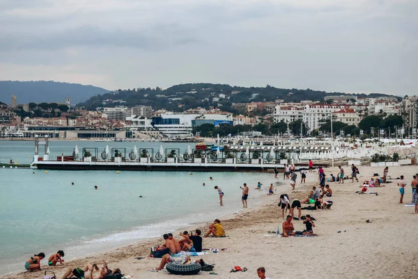カンヌ フランス 2023年 カンヌの地中海とビーチの景色 — ストック写真
