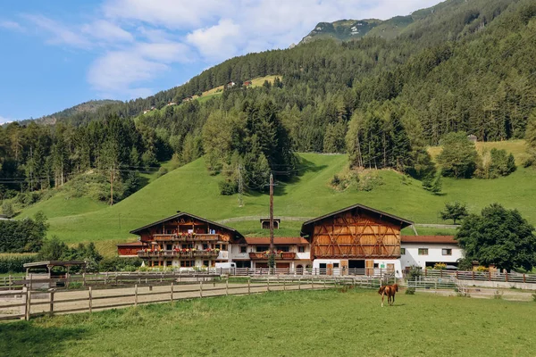 Fulpmes Austria August 2023 Beautiful Alpine Landscapes Views Fields Farms — Stock Photo, Image