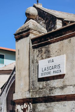 İtalya 'nın eski şehir merkezi Ventimiglia