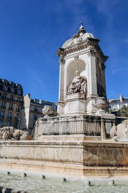 Paris 'teki güzel yer Aziz Sulpice