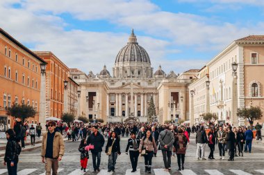 Vatikan - 27.12.2023: Vatikan 'daki Aziz Peter Meydanı