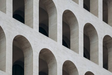 Palazzo della Civilta Italiana (ayrıca Colosseo Quadrato olarak da bilinir) Roma 'nın EUR bölgesinde bir binadır..